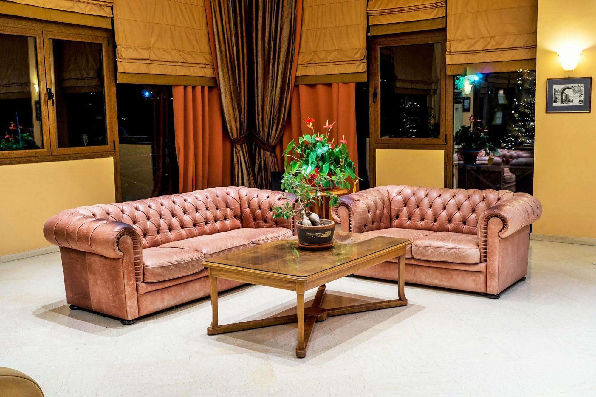 Ambassador Thessaloniki Hotel 3*